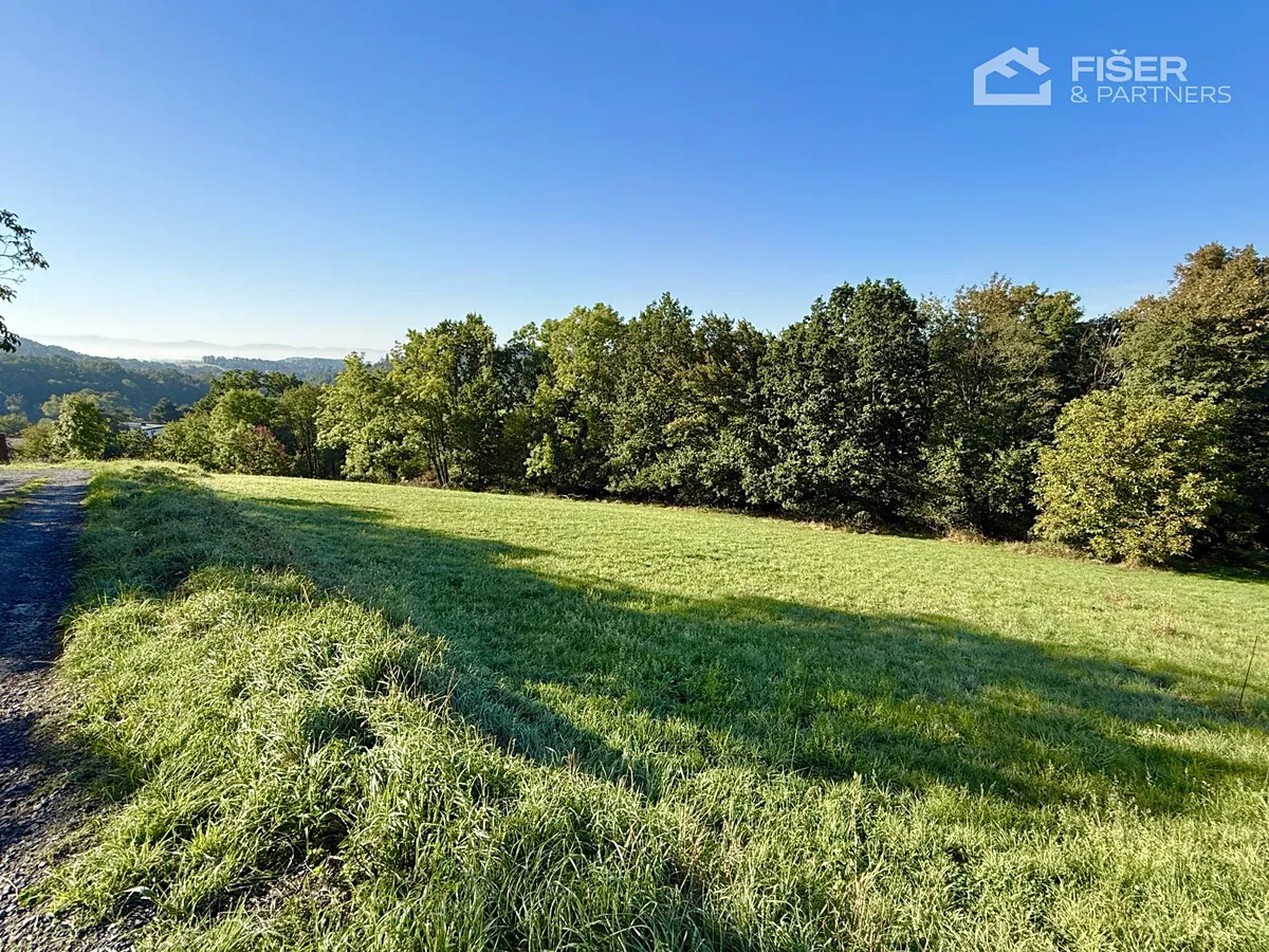 Prodej stavebního pozemku 1110 m²