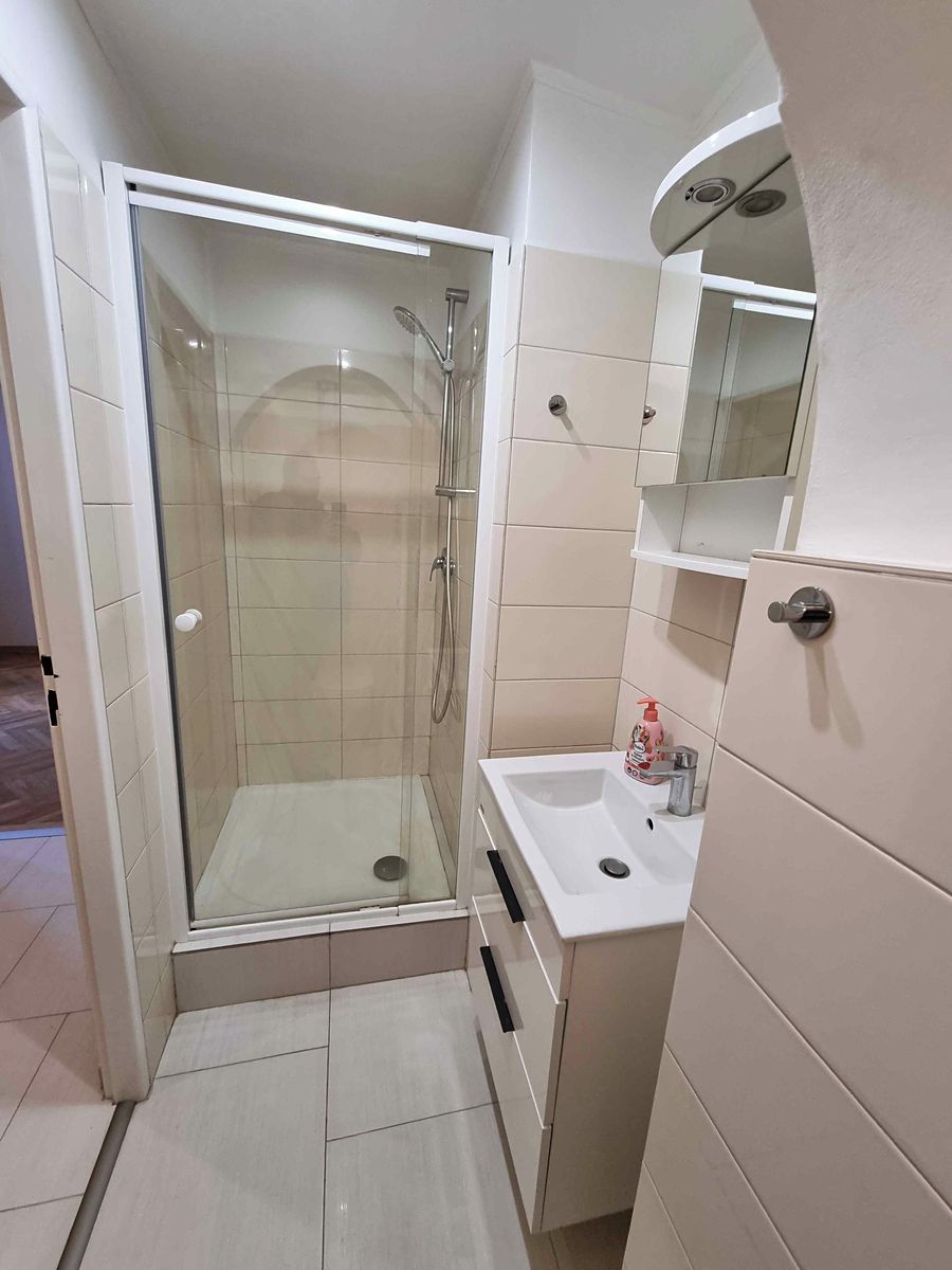 Pronájem bytu 2+kk 32 m² – fotografie 5