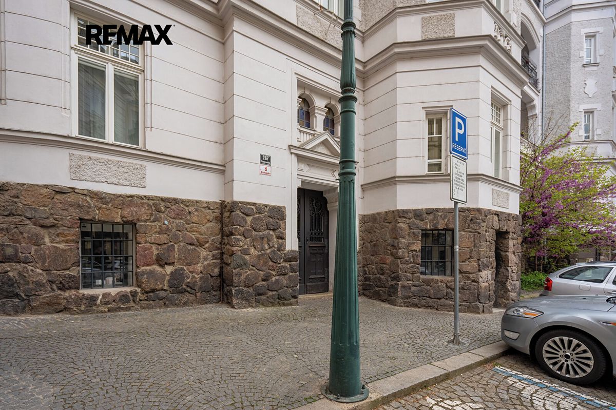 Prodej obchodního prostoru 87 m² – fotografie 3