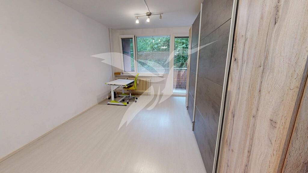 Pronájem bytu 3+1 80 m² – fotografie 2