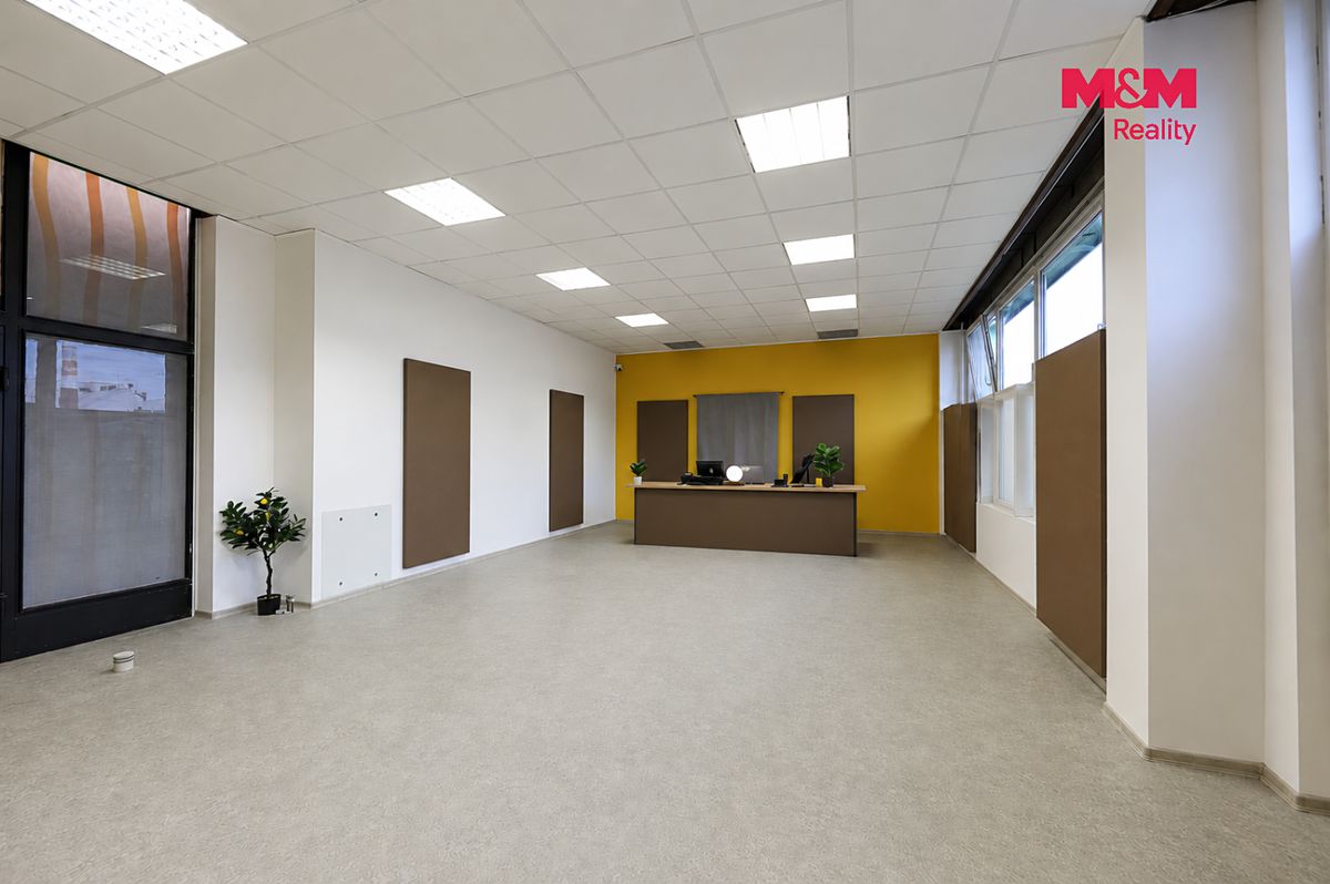 Pronájem obchodního prostoru 93 m² – fotografie 2