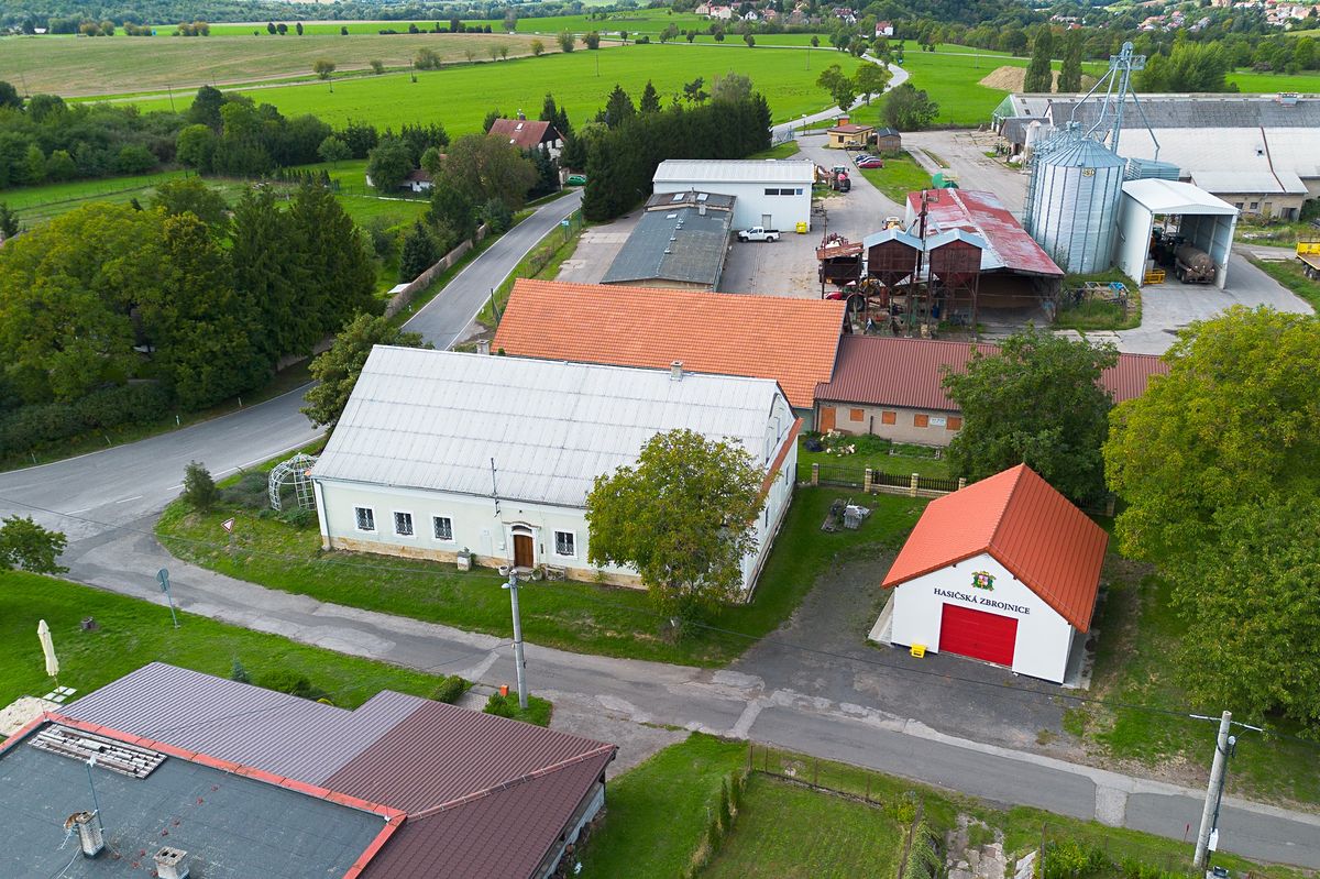 Prodej rodinného domu 1256 m², pozemek 1281 m² – fotografie 5
