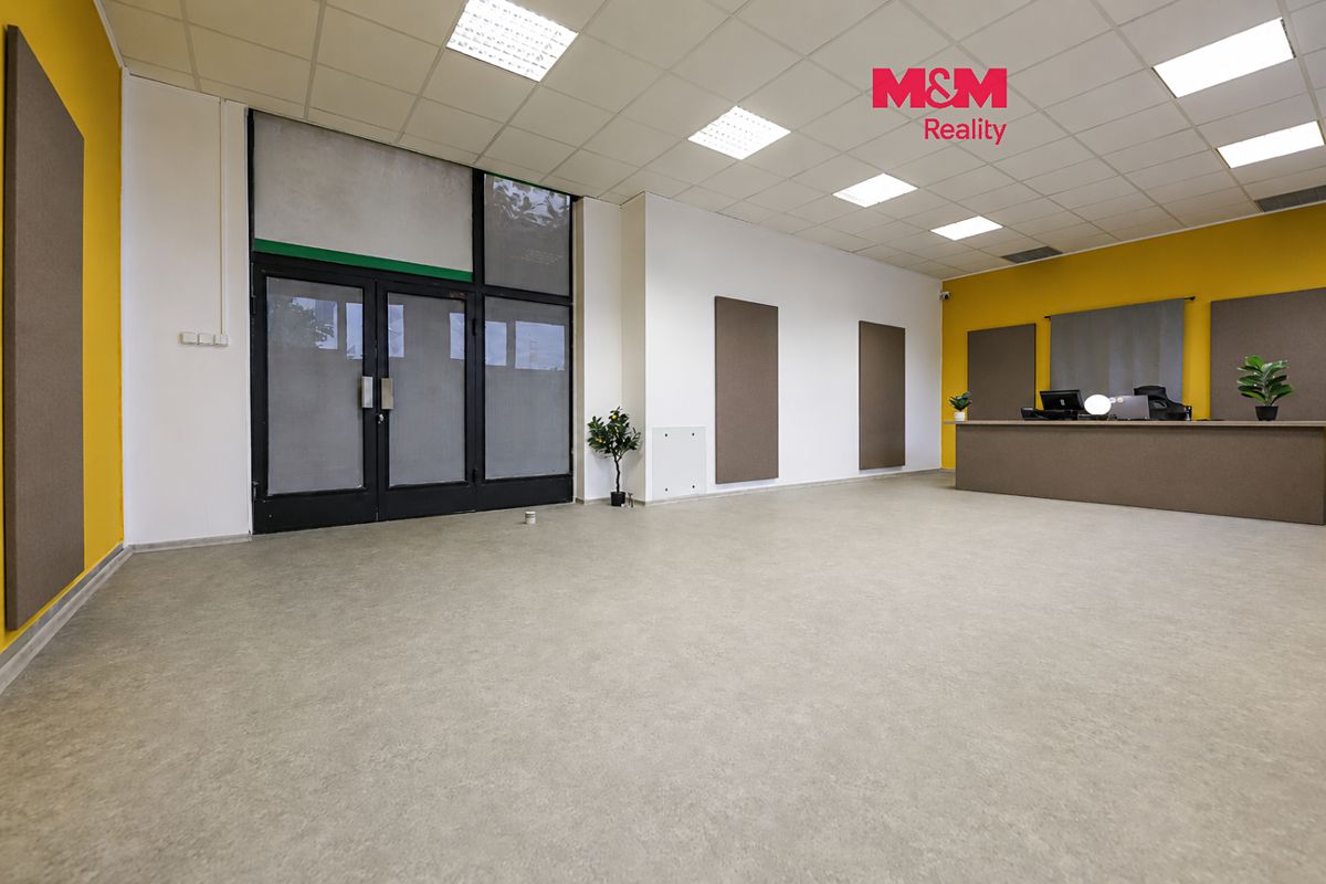Pronájem obchodního prostoru 93 m²