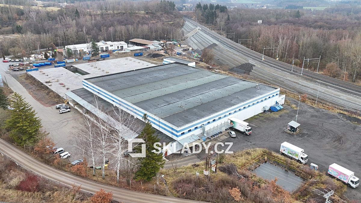 Pronájem komerčního pozemku 2800 m² – fotografie 2
