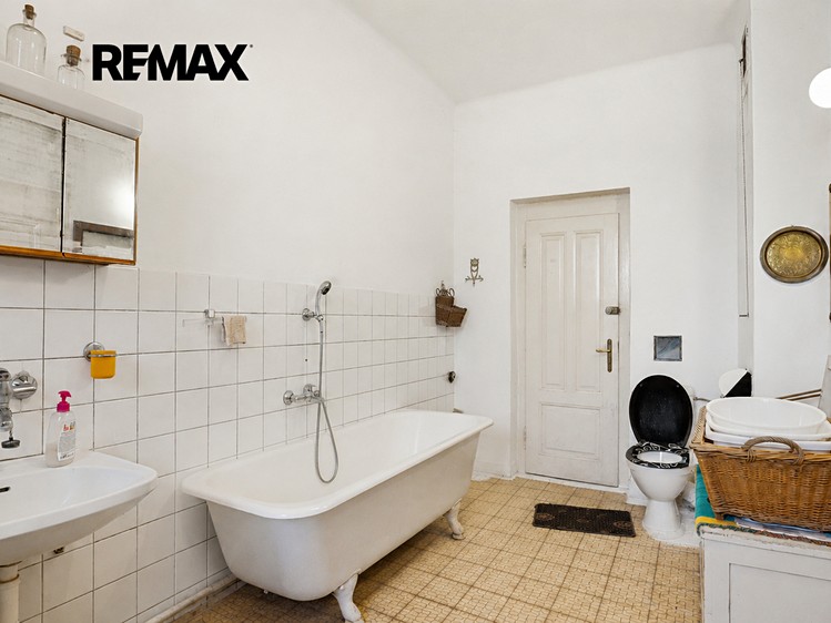 Prodej domu, 250 m² (8 z 19)