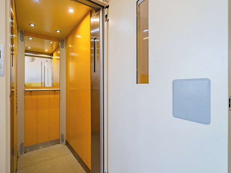 Квартира 2+1 на продаж, 59 м² (28 з 32)
