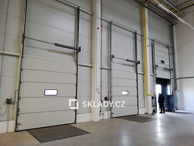 Pronájem skladového prostoru 2000 m²