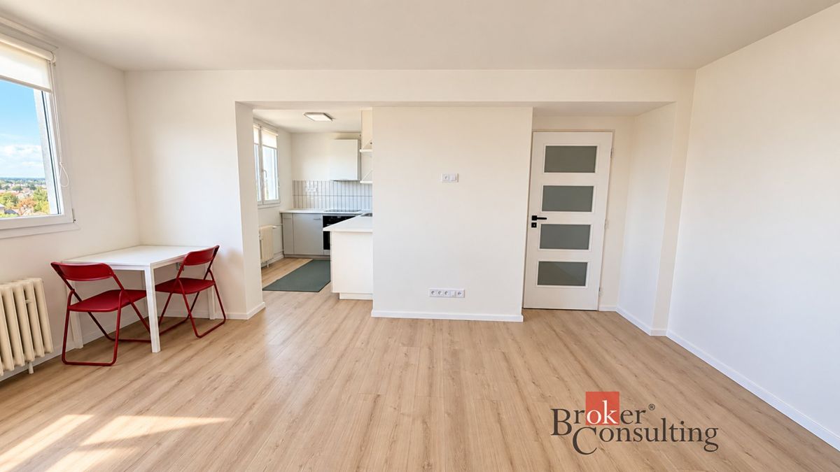 Pronájem bytu 3+1 58 m² – fotografie 4