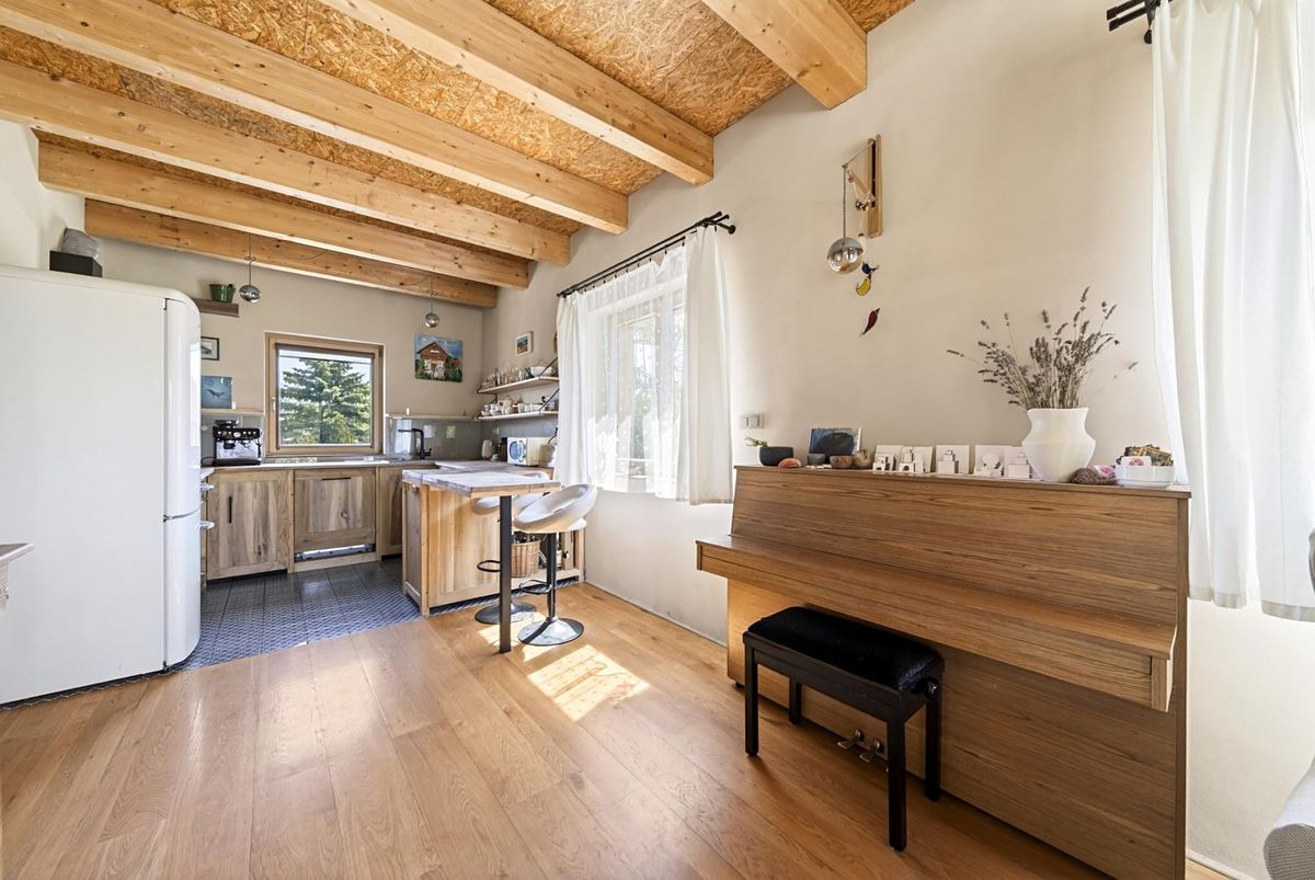 Prodej rodinného domu 120 m², pozemek 848 m² – fotografie 5