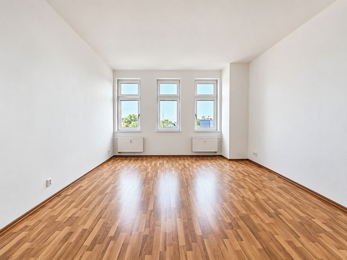 Pronájem bytu 2+1 72 m² – fotografie 3