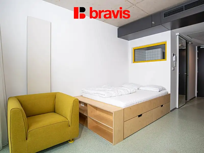 Pronájem bytu 1+kk 24 m², Brno – náhled fotky 1