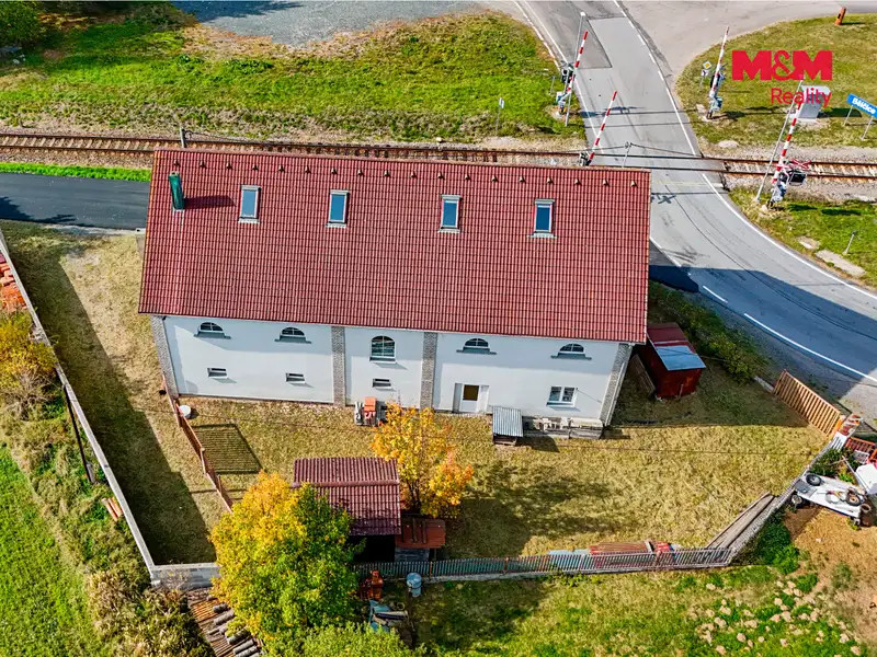 Prodej výrobní haly, prostoru 560 m², Bělčice – náhled fotky 3