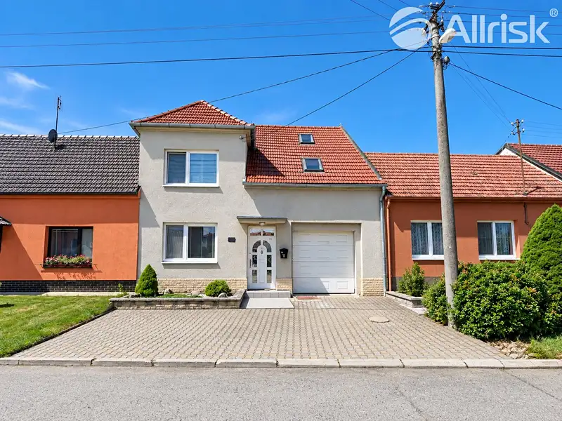 Prodej rodinného domu 129 m², pozemek 255 m², Těšany – náhled fotky 1