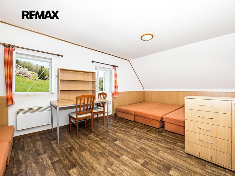 Будинок на продаж, 281 м² (24 з 37)