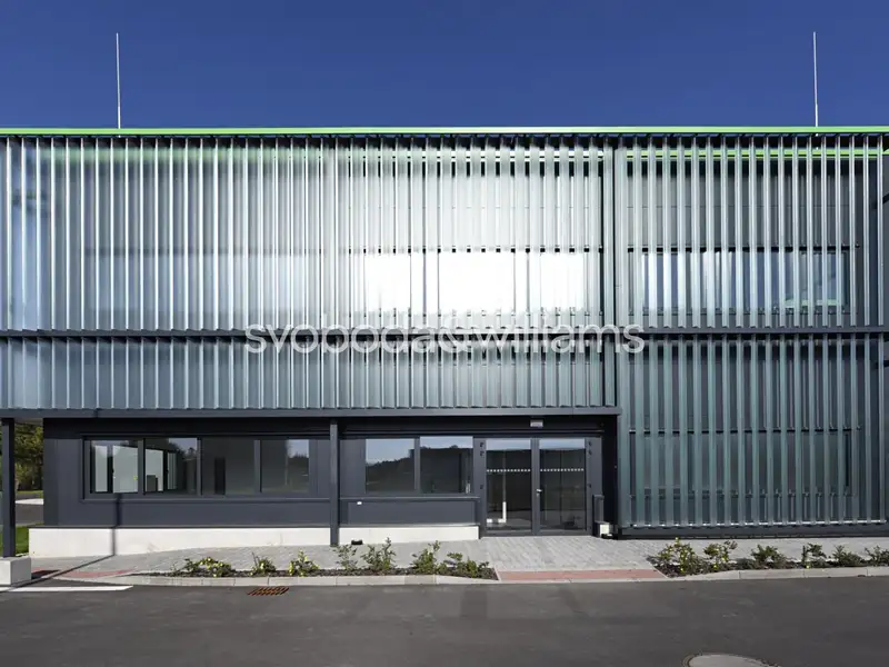 Pronájem výrobní haly, prostoru 2000 m², Příšovice – náhled fotky 3