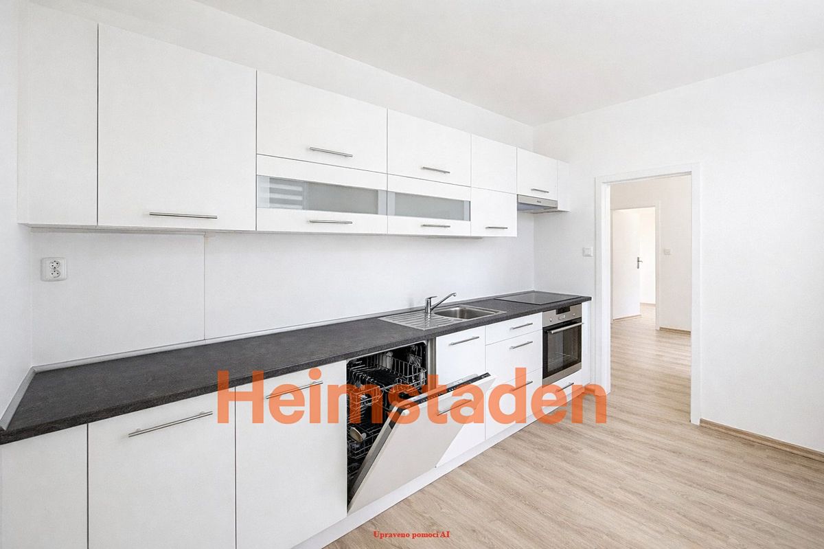 Pronájem bytu 3+1 59 m² – fotografie 4
