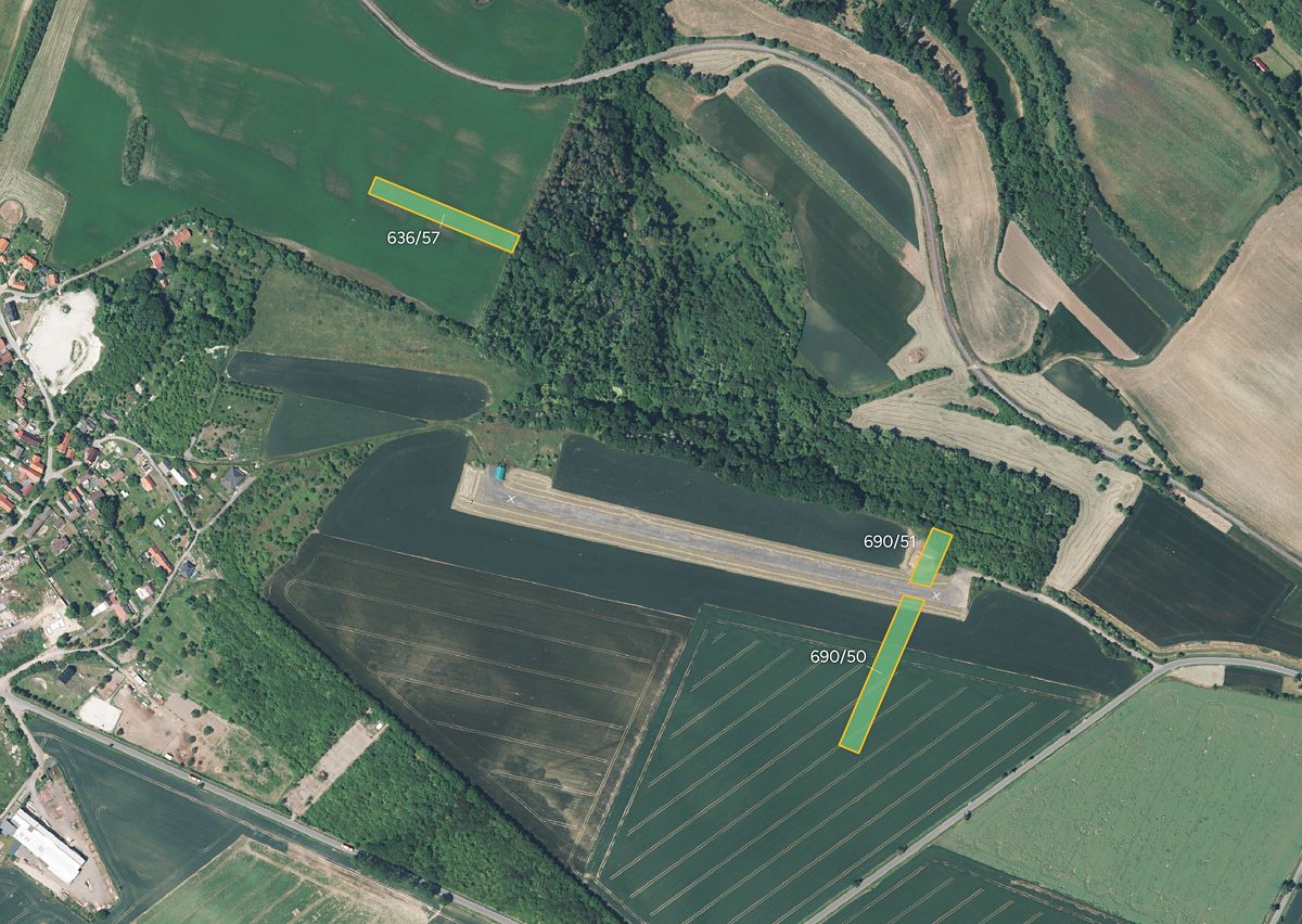 Prodej pole 7658 m², Střemy – fotka 1 z 3