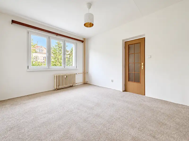Pronájem bytu 2+1 53 m², Praha – náhled fotky 2
