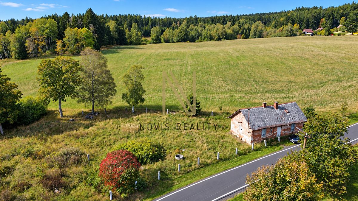 Prodej rodinného domu 65 m², pozemek 6057 m² – fotografie 3