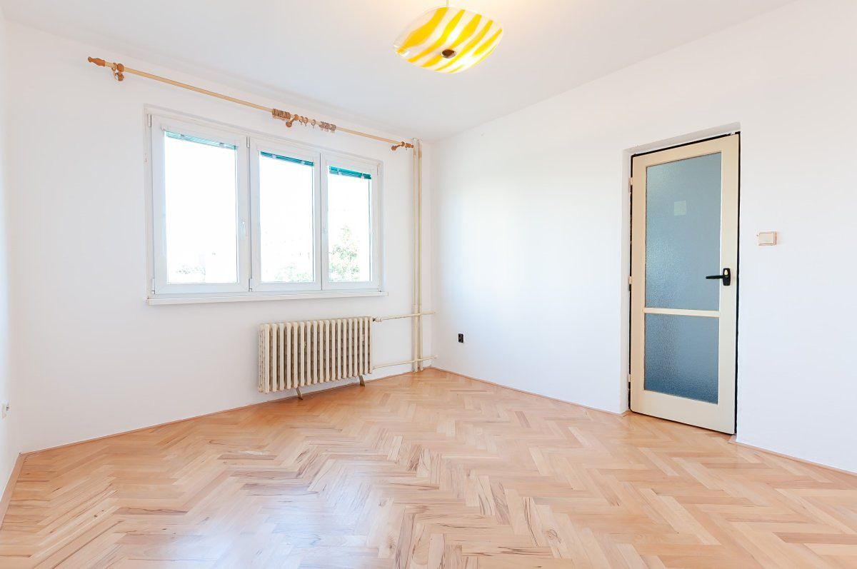 Pronájem bytu 2+1 55 m² – fotografie 2