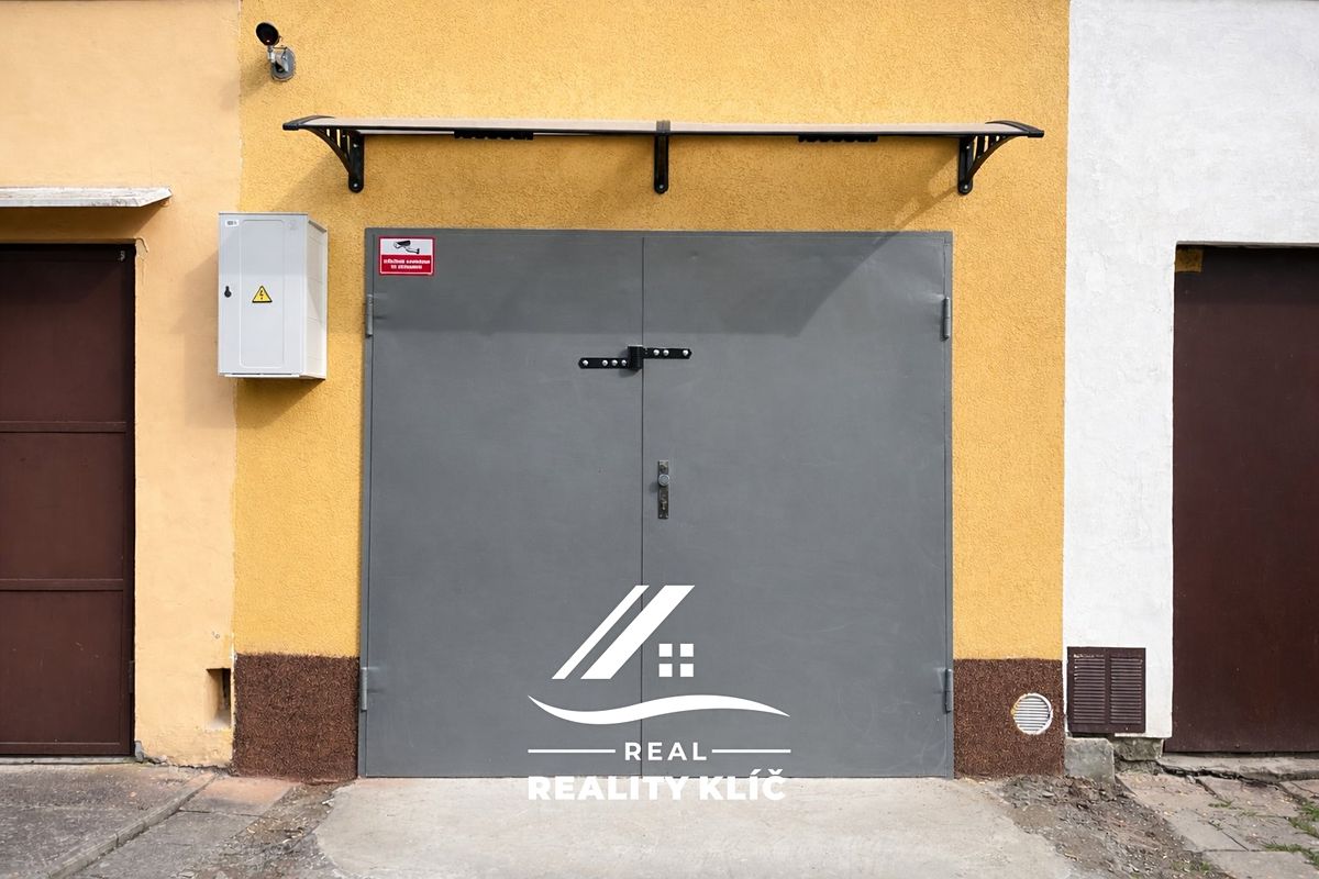 Pronájem garáže 18 m²