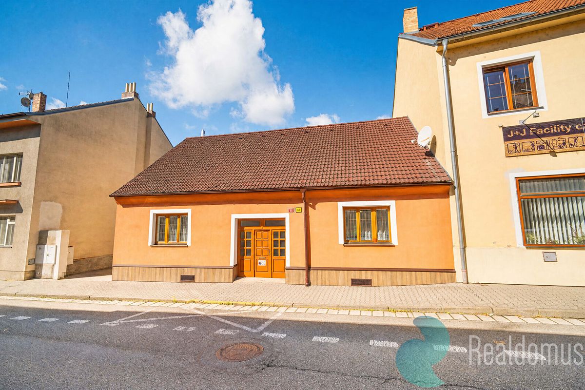 Prodej rodinného domu 130 m², pozemek 287 m², Písek – fotka 1 z 3