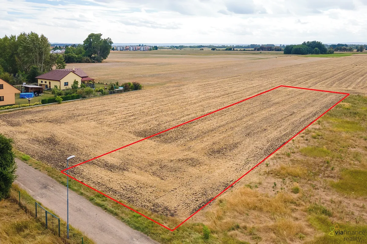 Prodej stavebního pozemku 1477 m²