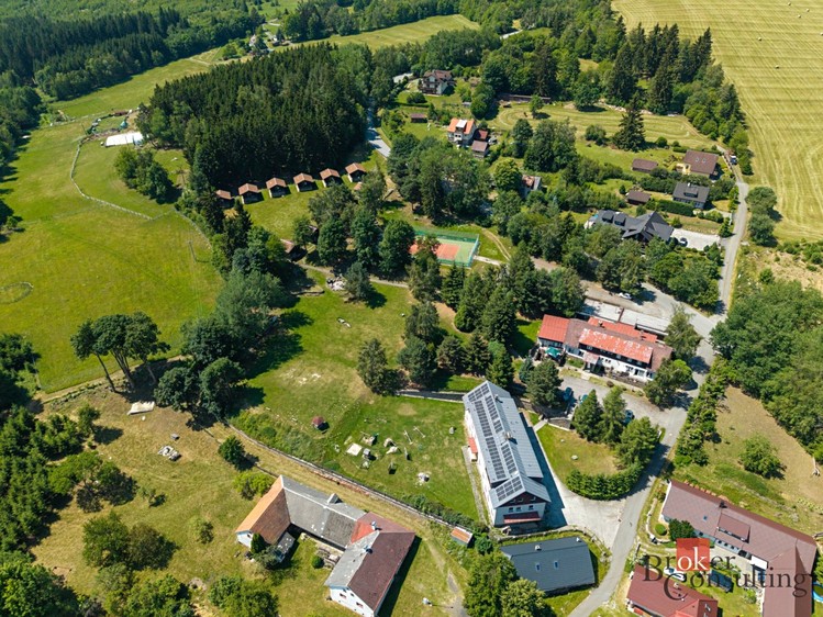 Prodej komerčního prostoru, 1 664 m² (19 z 50)