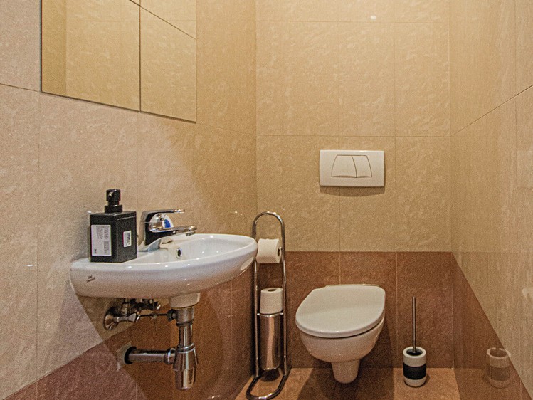 Комерційне приміщення на продаж, 72 м² (16 з 20)