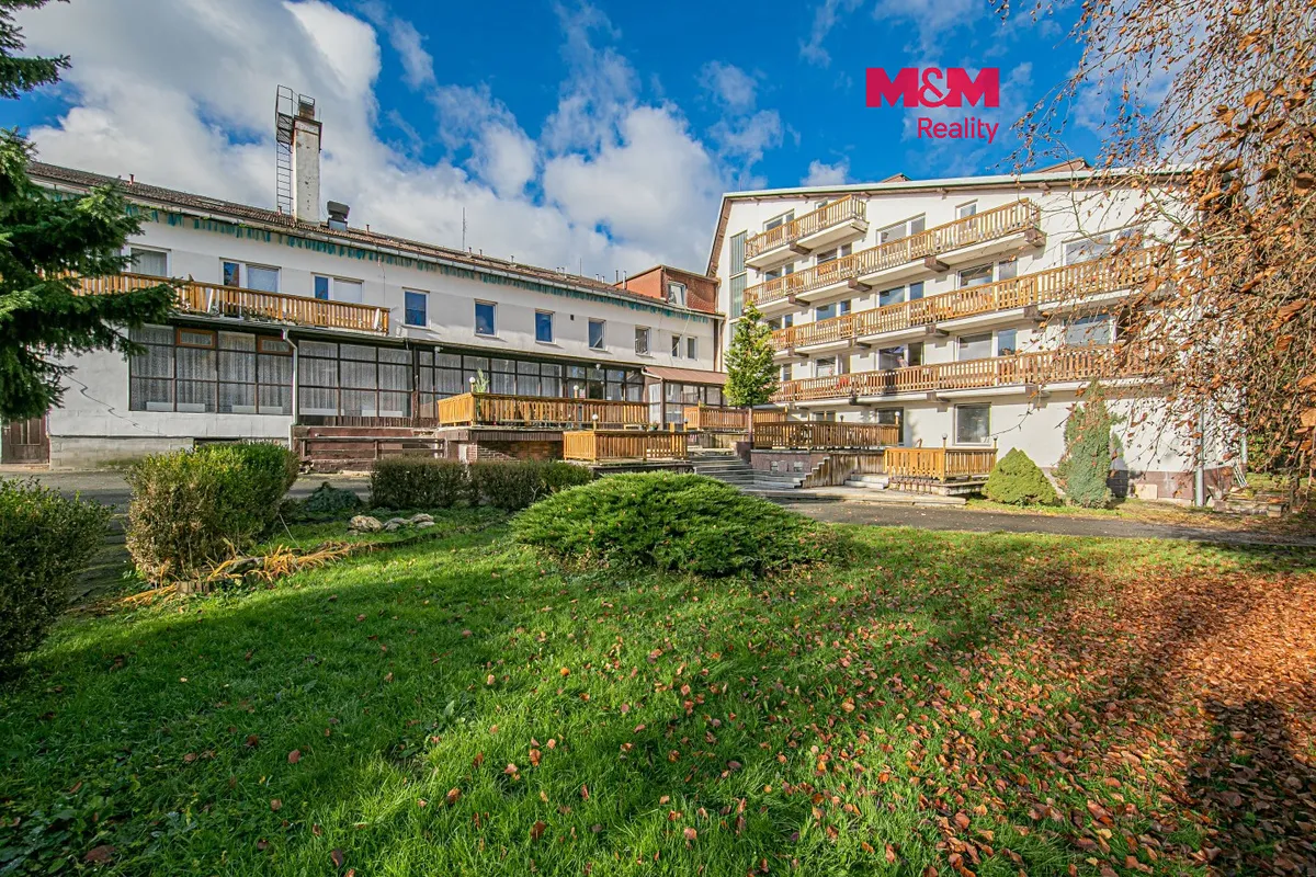 Prodej ubytovacího zařízení 2200 m²