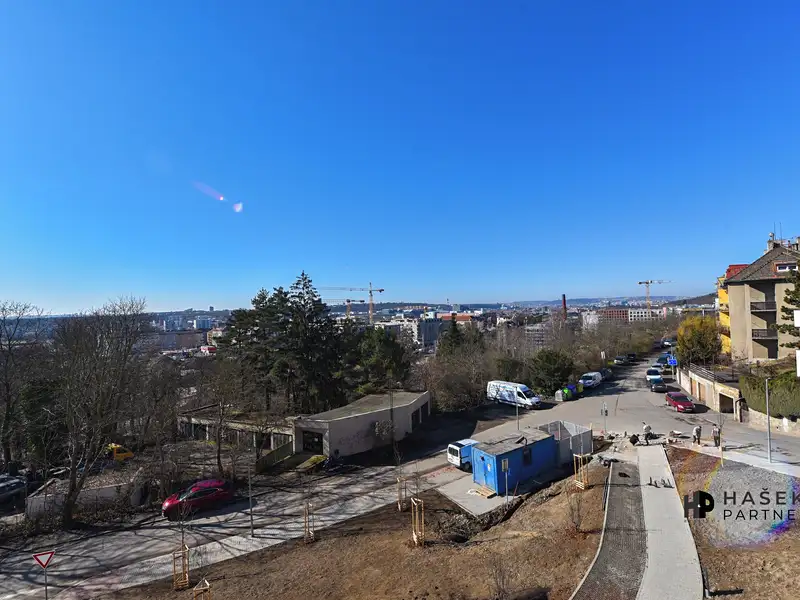 Pronájem bytu 2+kk 67 m², Praha – náhled fotky 2