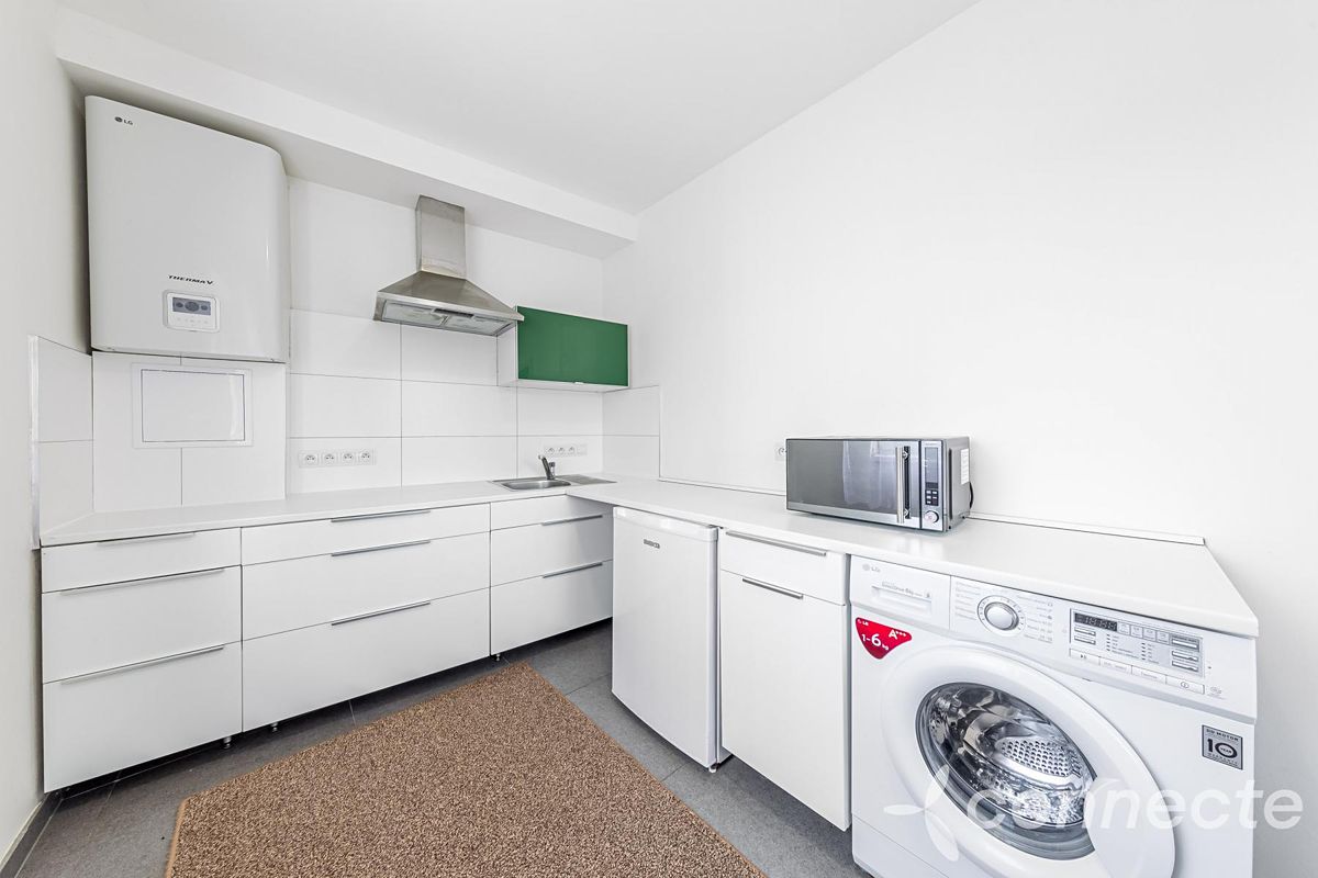 Prodej kanceláře 52 m² – fotografie 3
