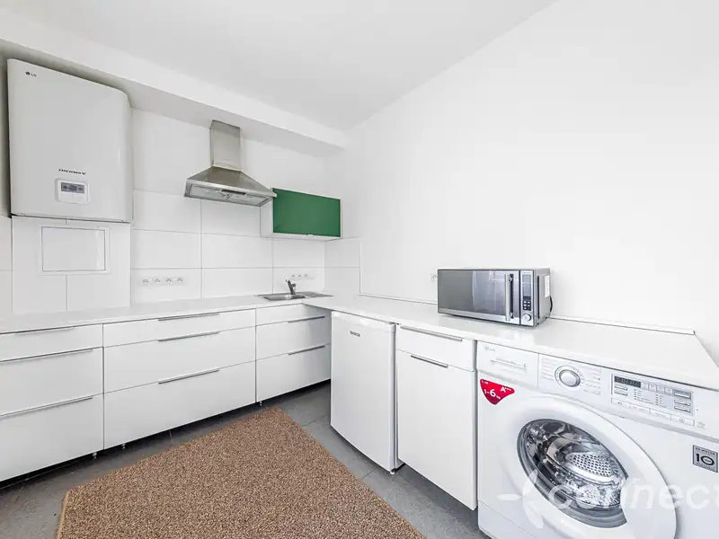 Prodej kanceláře 52 m², Praha – náhled fotky 3