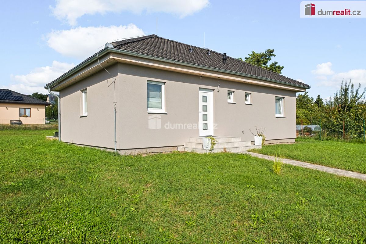 Prodej rodinného domu 73 m², pozemek 795 m² – fotografie 2