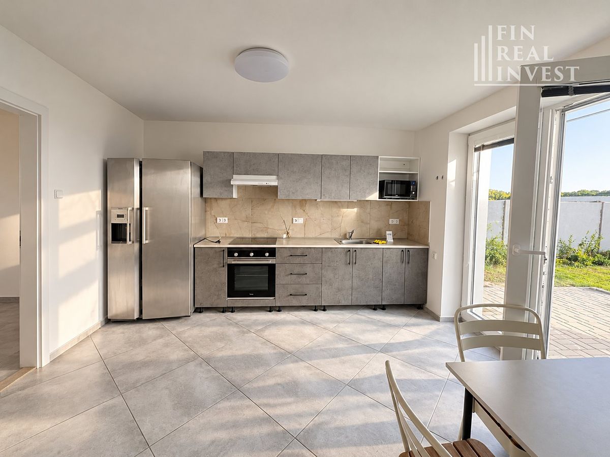 Pronájem rodinného domu 93 m², pozemek 276 m² – fotografie 5