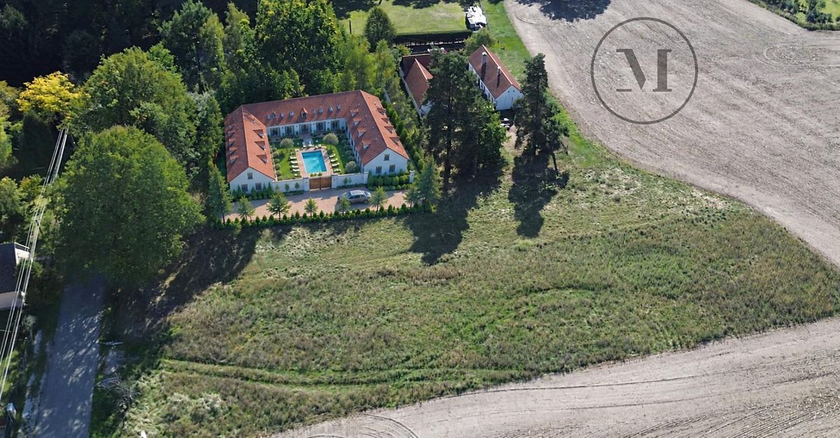 Prodej stavebního pozemku 2630 m² – fotografie 2