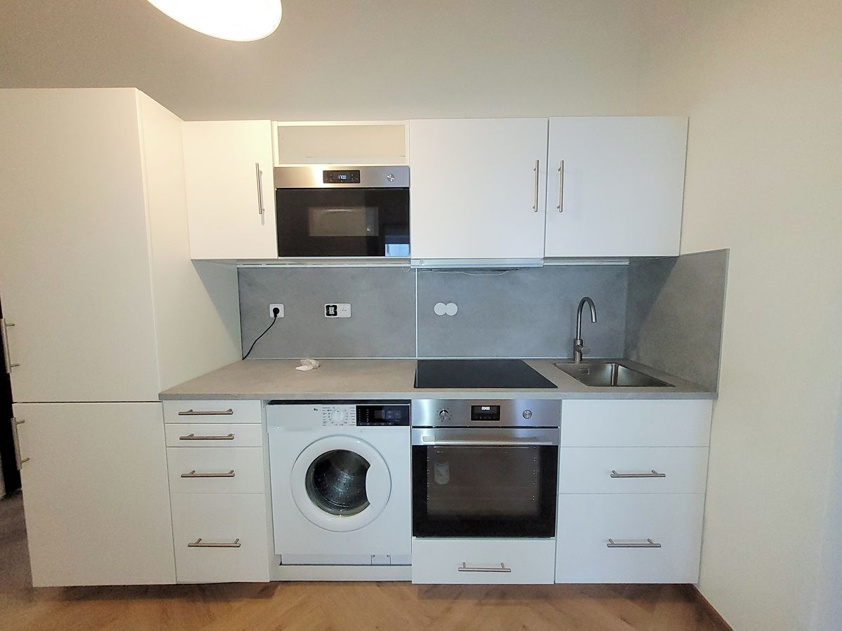 Pronájem bytu 2+kk 65 m²