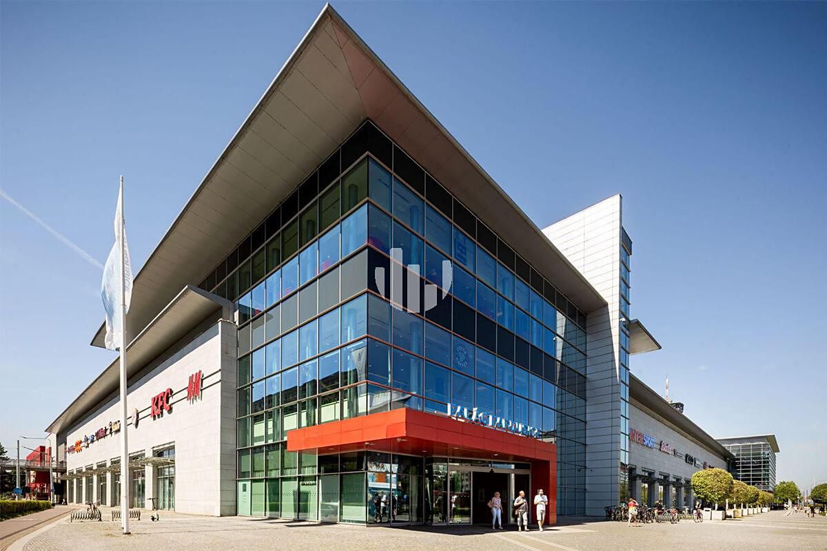 Pronájem kanceláře 320 m²