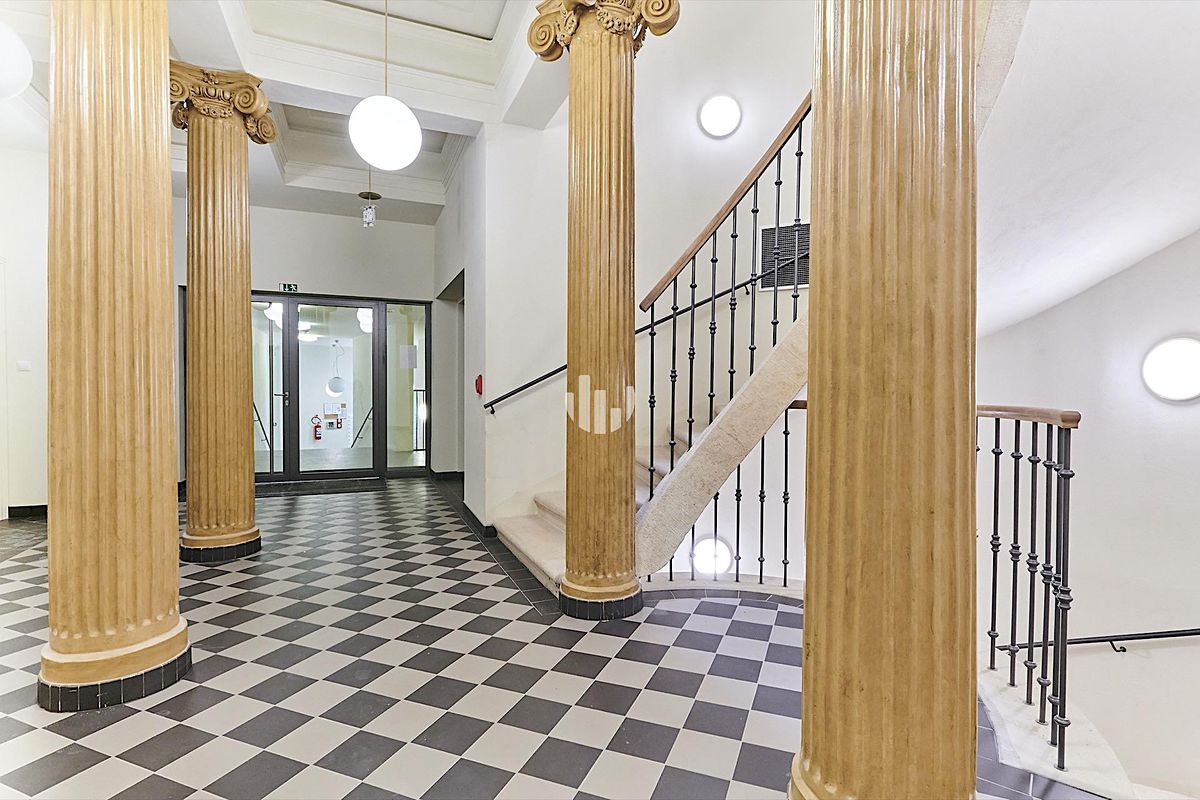 Pronájem kanceláře 133 m² – fotografie 2