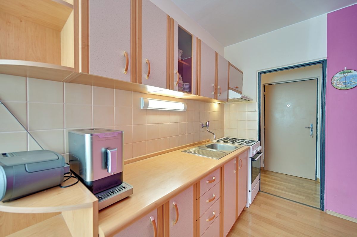 Pronájem bytu 1+1 40 m² – fotografie 2