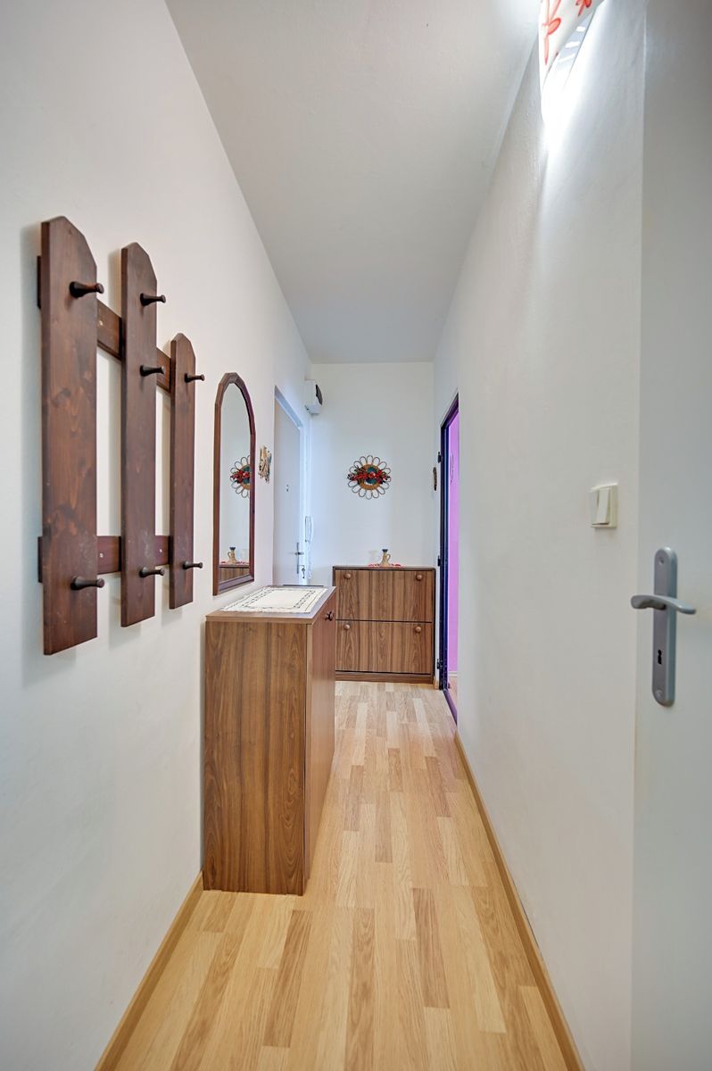 Pronájem bytu 1+1 40 m² – fotografie 3