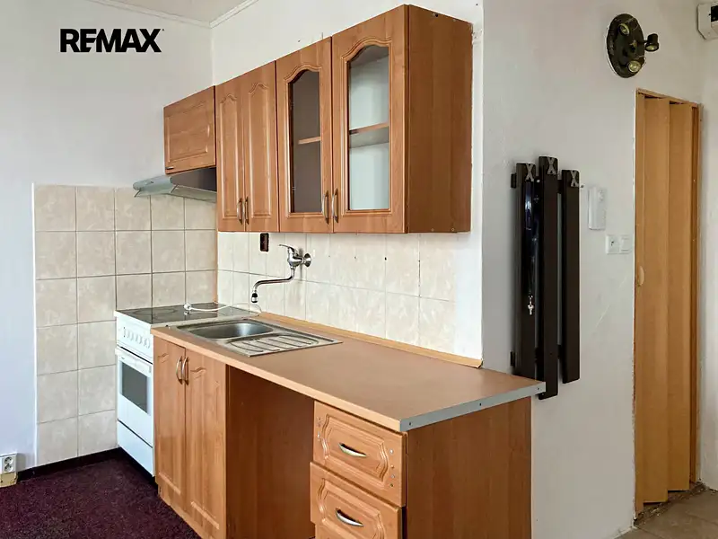 Pronájem bytu 2+kk 35 m², Chomutov – náhled fotky 2