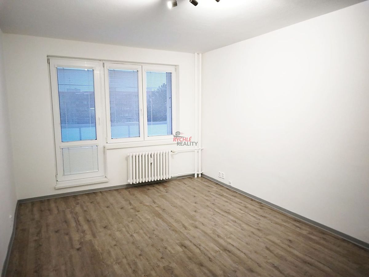 Pronájem bytu 1+kk 28 m²