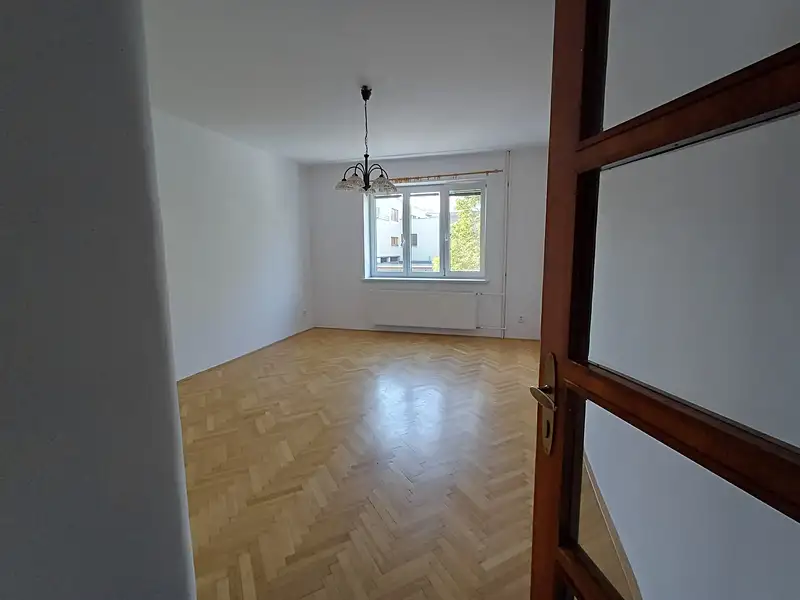 Pronájem bytu 2+kk 50 m², Plzeň – náhled fotky 2
