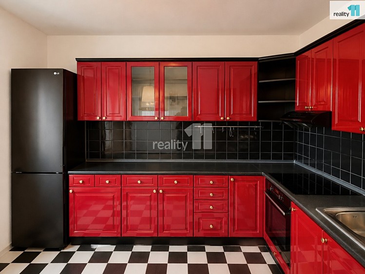Wohnung 3+1 zum Kauf, 72 m² (4 von 13)