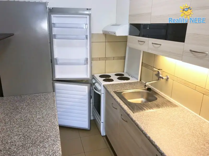 Pronájem bytu 2+kk 47 m², Praha – náhled fotky 2