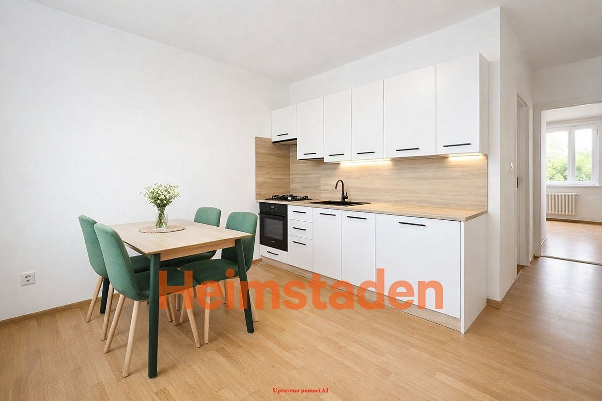 Pronájem bytu 1+1 33 m² – fotografie 2