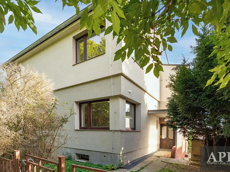 Prodej rodinného domu 218 m², pozemek 101 m², Uherský Brod – náhled fotky 3