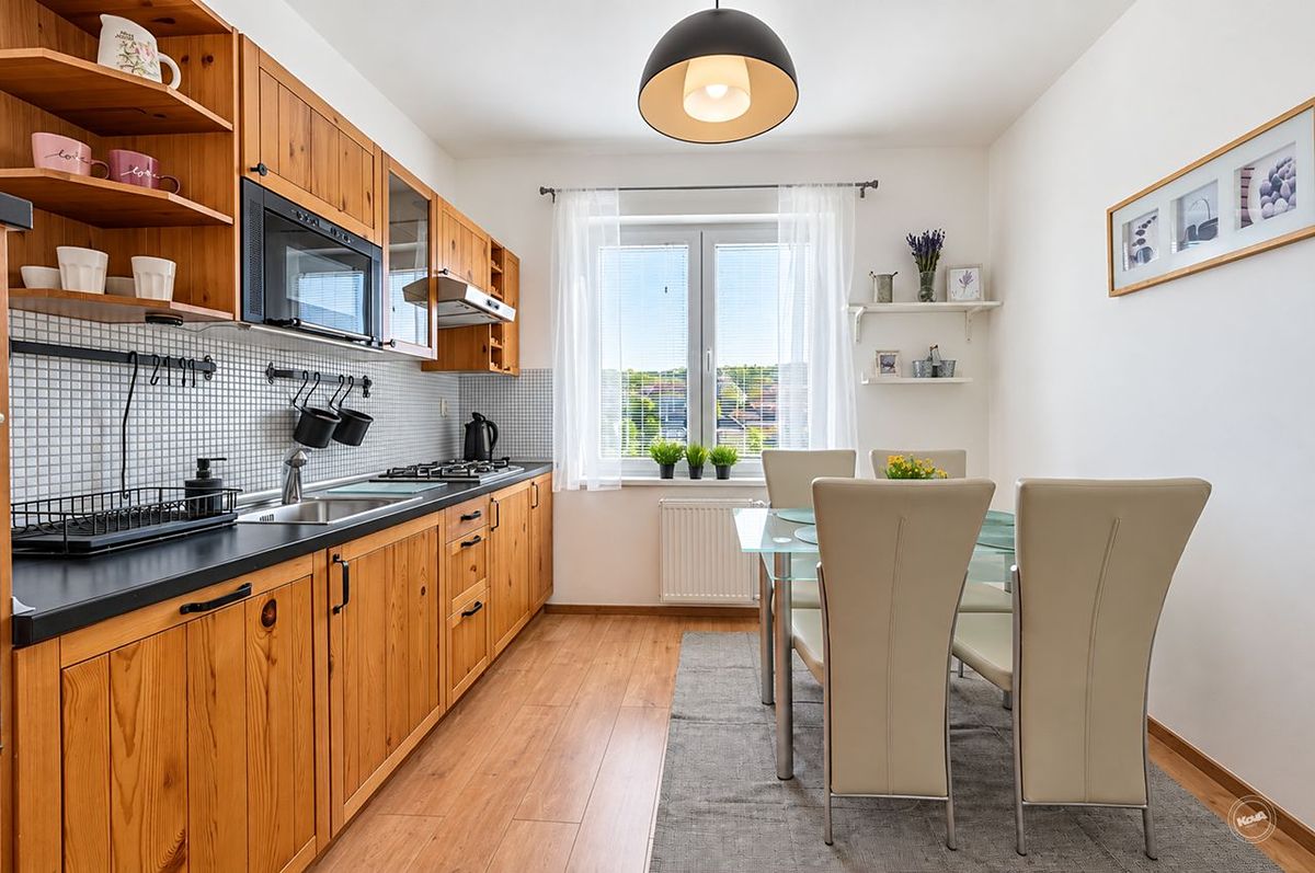 Pronájem bytu 3+1 84 m² – fotografie 3