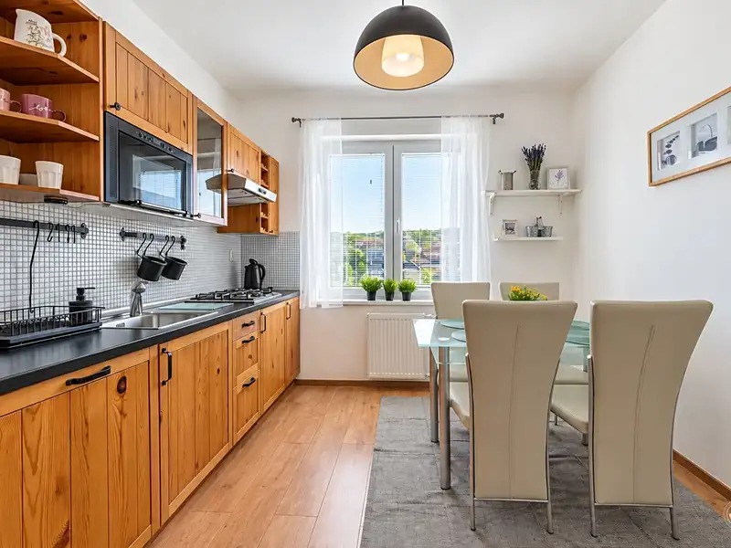 Pronájem bytu 3+1 84 m², Praha – náhled fotky 3